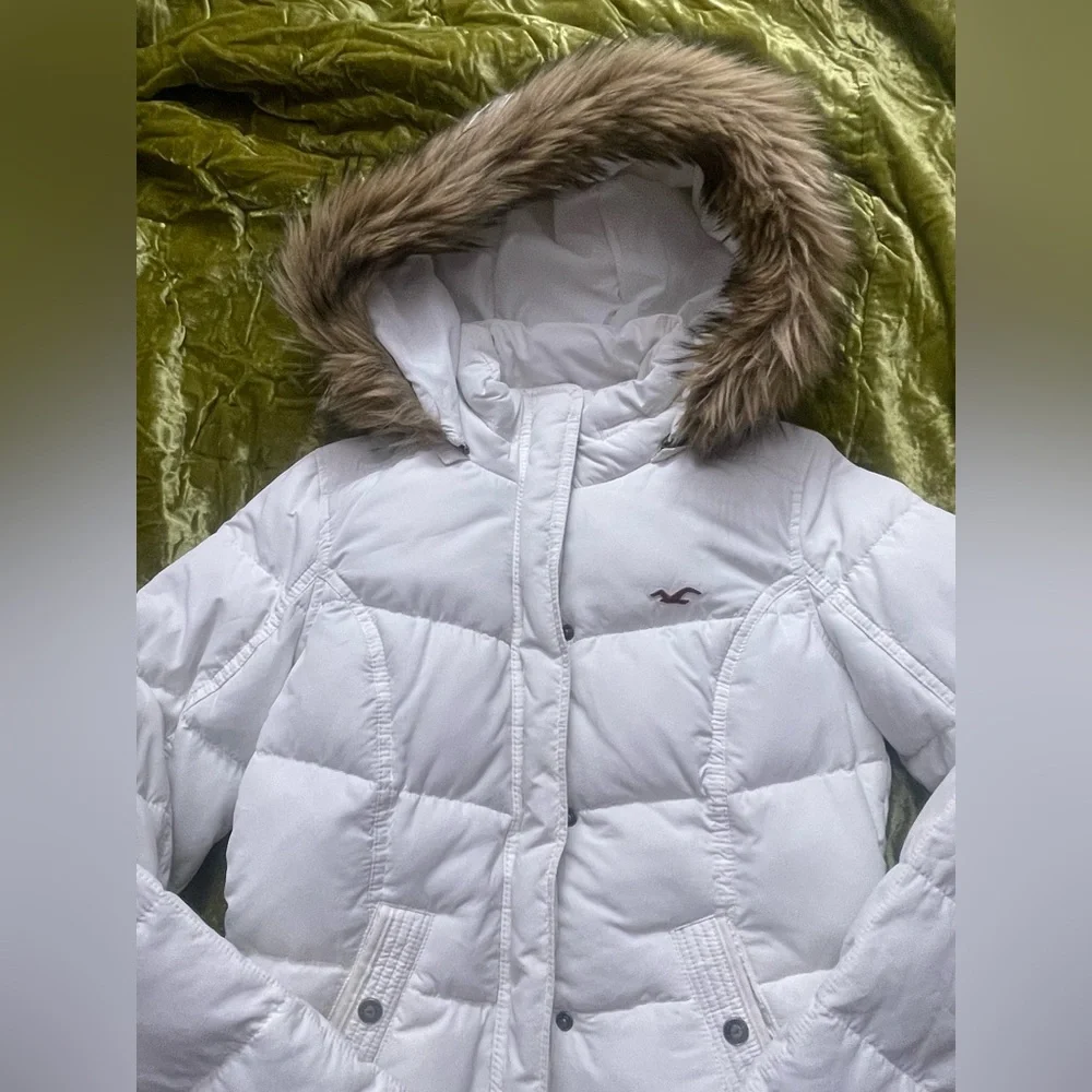 Jennifer body cream white  Puffer Jacket hollister vintage rare gap hoodie - Picture 2 of 15